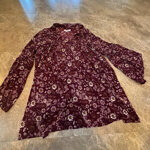 Style and Co Women's V Neck Burgundy Floral Smock Top - Size Small